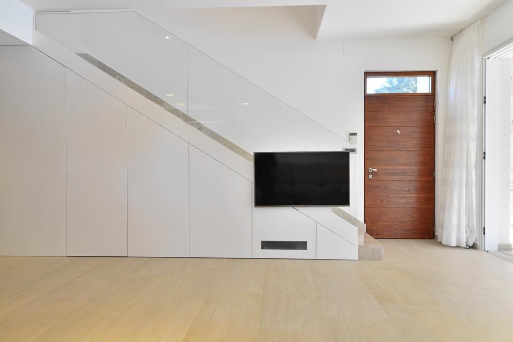 Chiponsky One - 5 Star Beachfront Property Бол Екстериор снимка